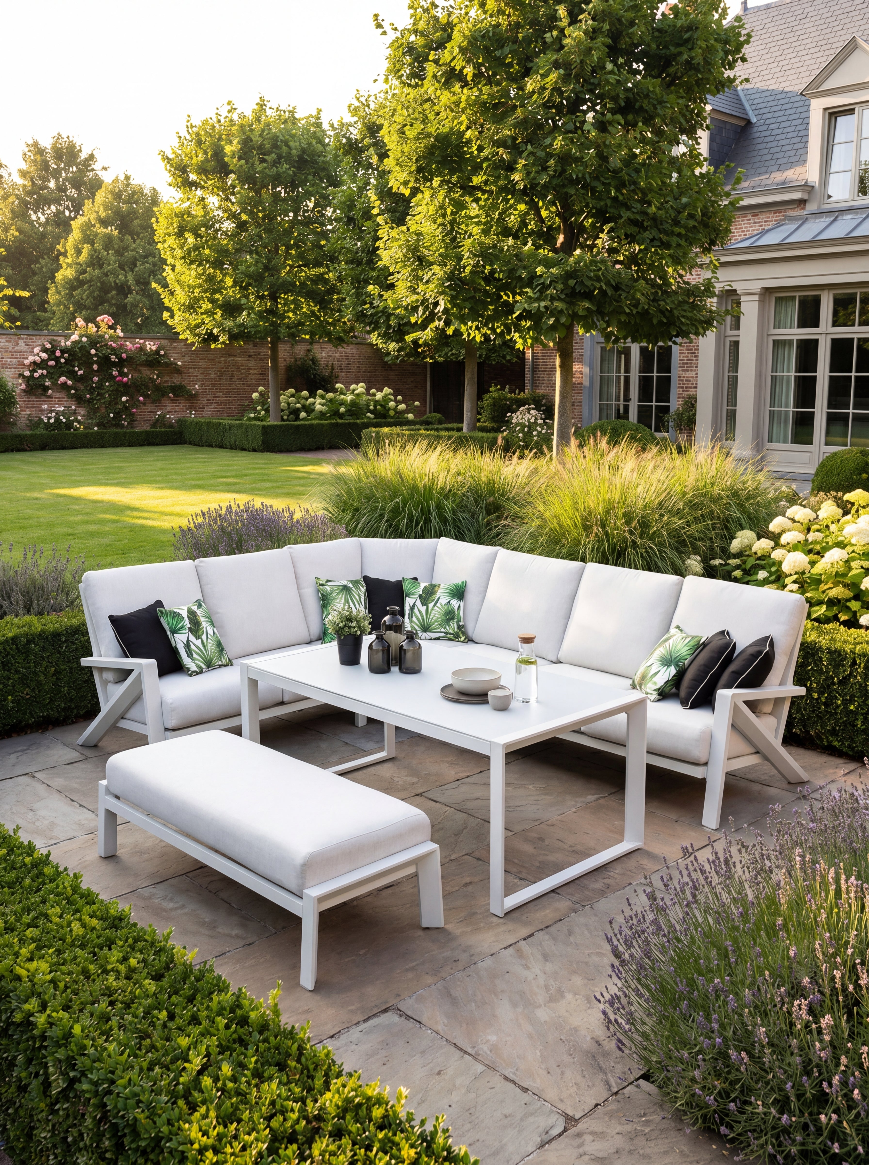 Carini Eckloungeset - White / Hoher Tisch