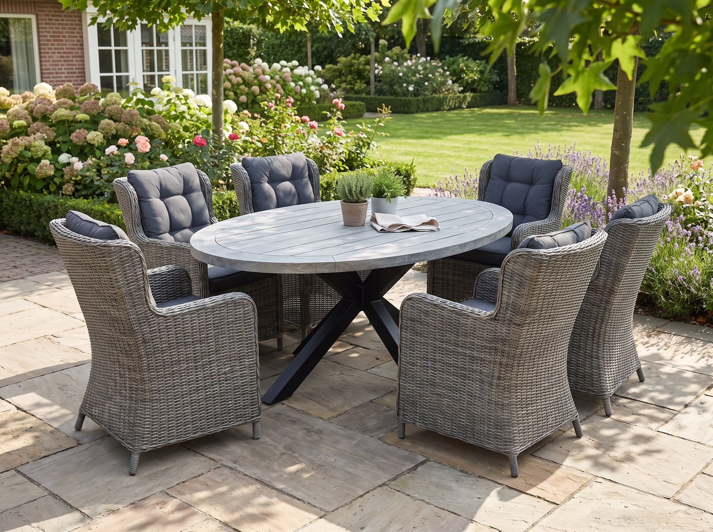 Bixley-Delano Tuinset 6 Personen - Acacia / Kobo Grey in einem stimmungsvollen Garten - Outnest Gartenmöbel