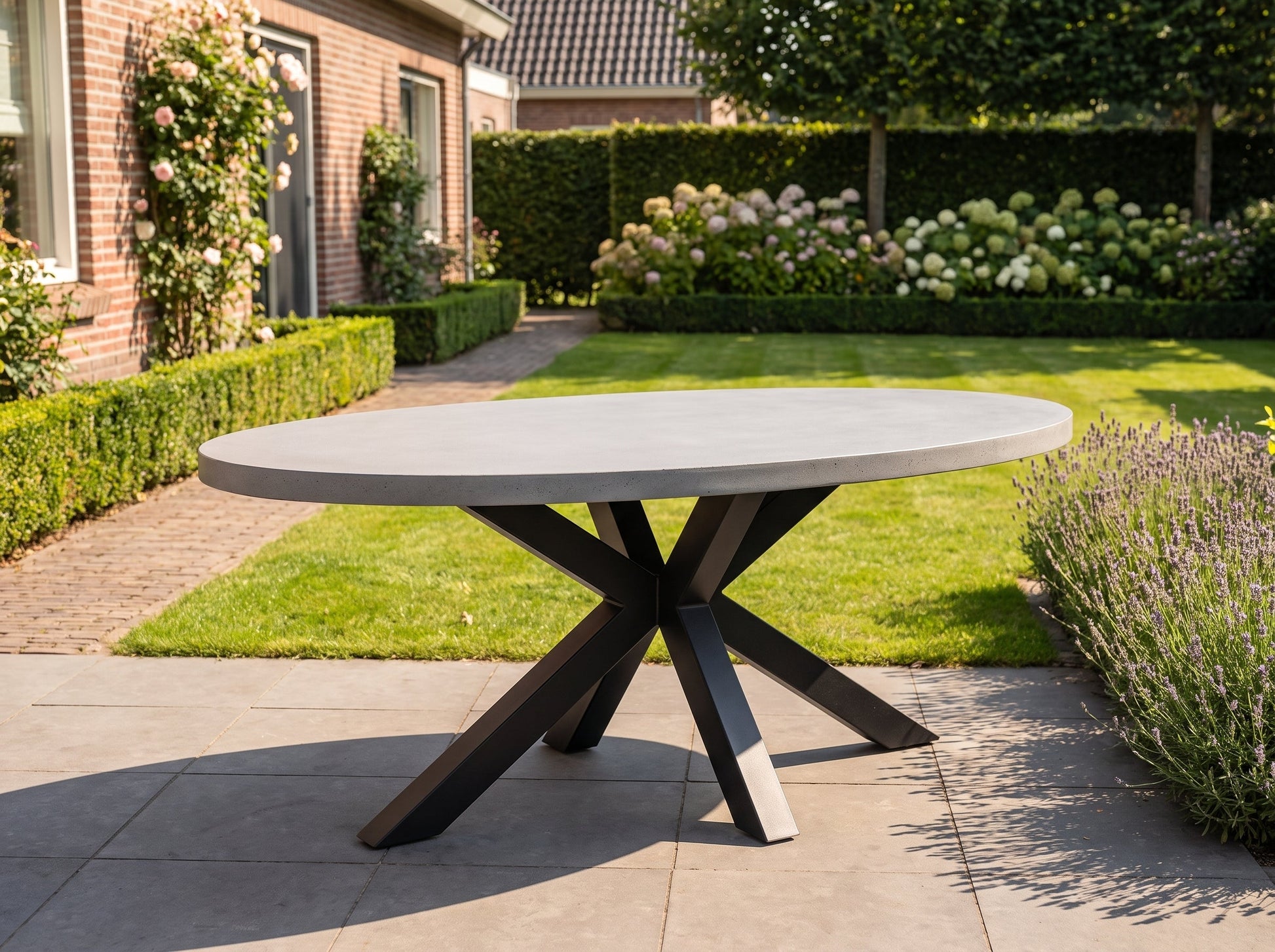 Bixley Ovale Tuintafel 240 cm - Polystone in einem stimmungsvollen Garten - Outnest Gartenmöbel