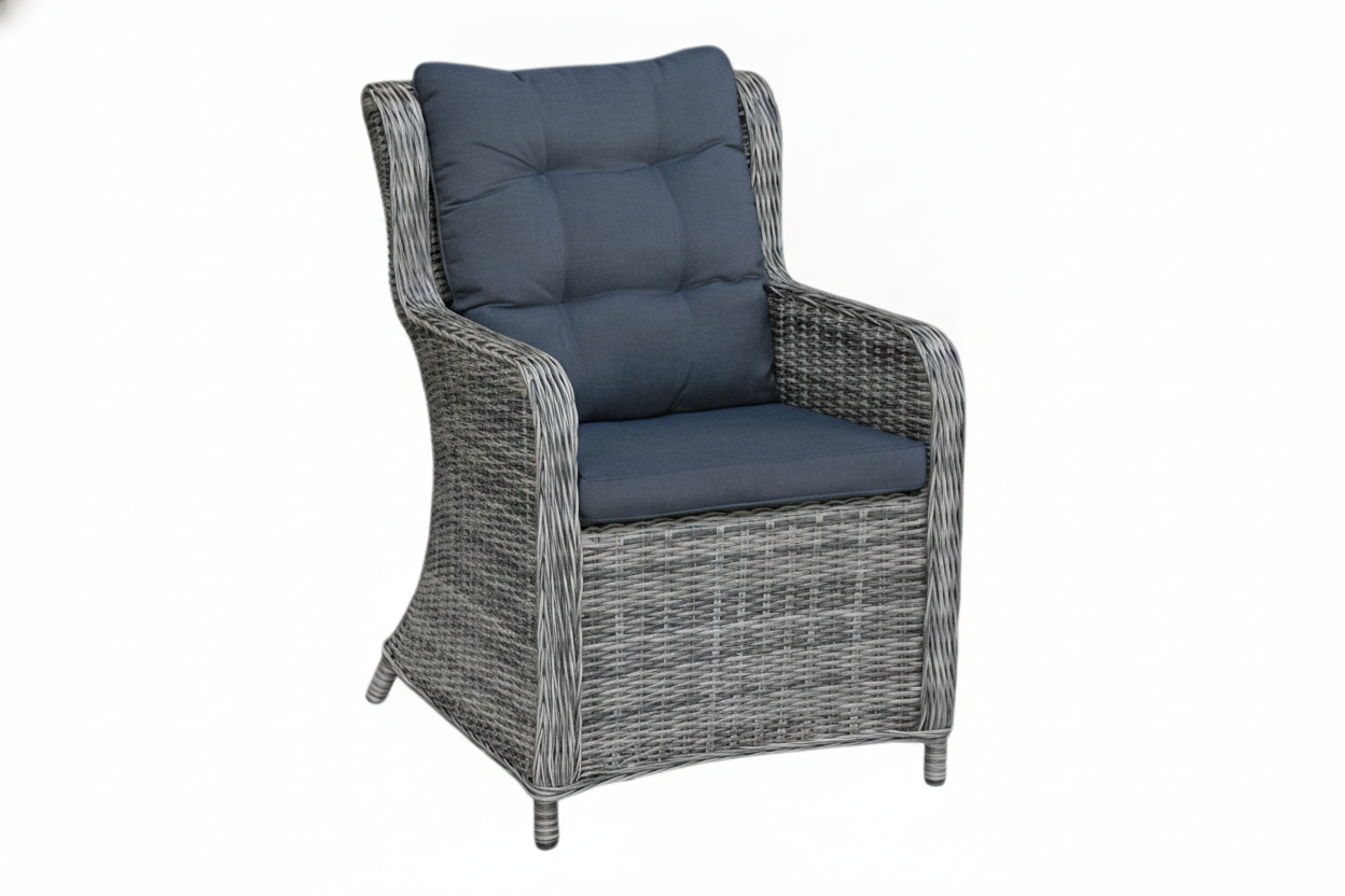 Delano Tuinstoel | Dining - Kobo Grey in einem stimmungsvollen Garten - Outnest Gartenmöbel