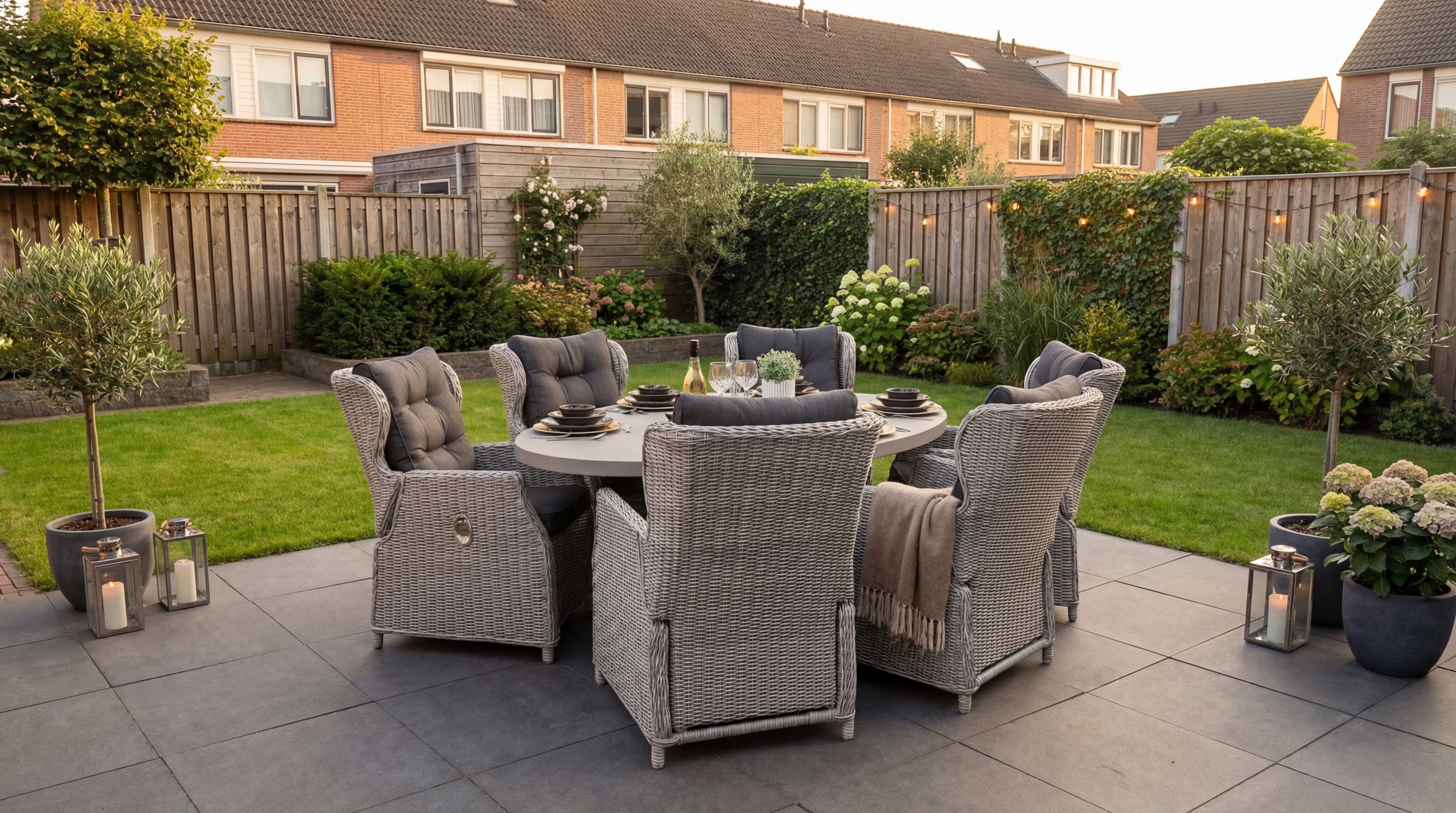 Bixley-Barcelona verstellbares Gartenset 6 Personen - Polystone / Light Kobo Grey