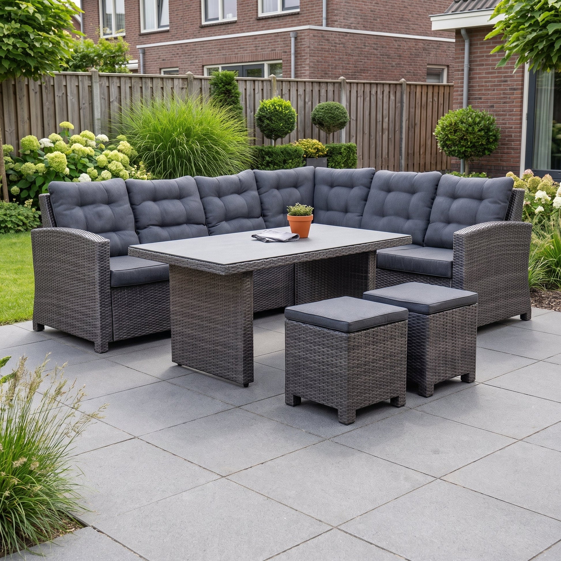 Las Palmas Dining Loungeset - Dark Grey / Hoge tafel, spraystone / Rechts in einem stimmungsvollen Garten - Outnest