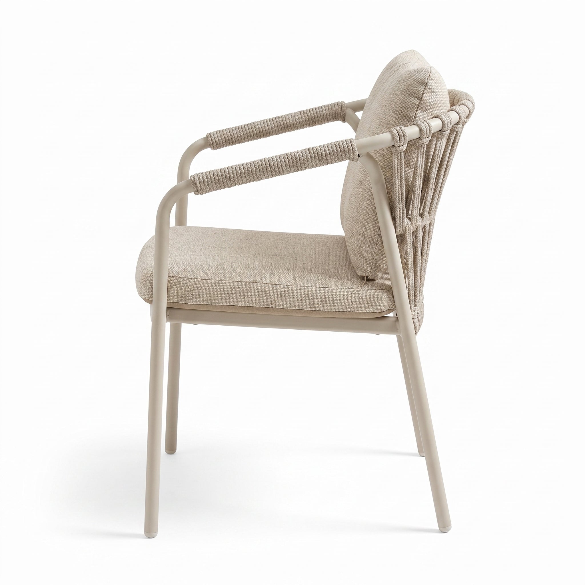 Marc Esszimmerstuhl Dining Beige - Studiofoto weißer Hintergrund - Outnest Gartenmöbel