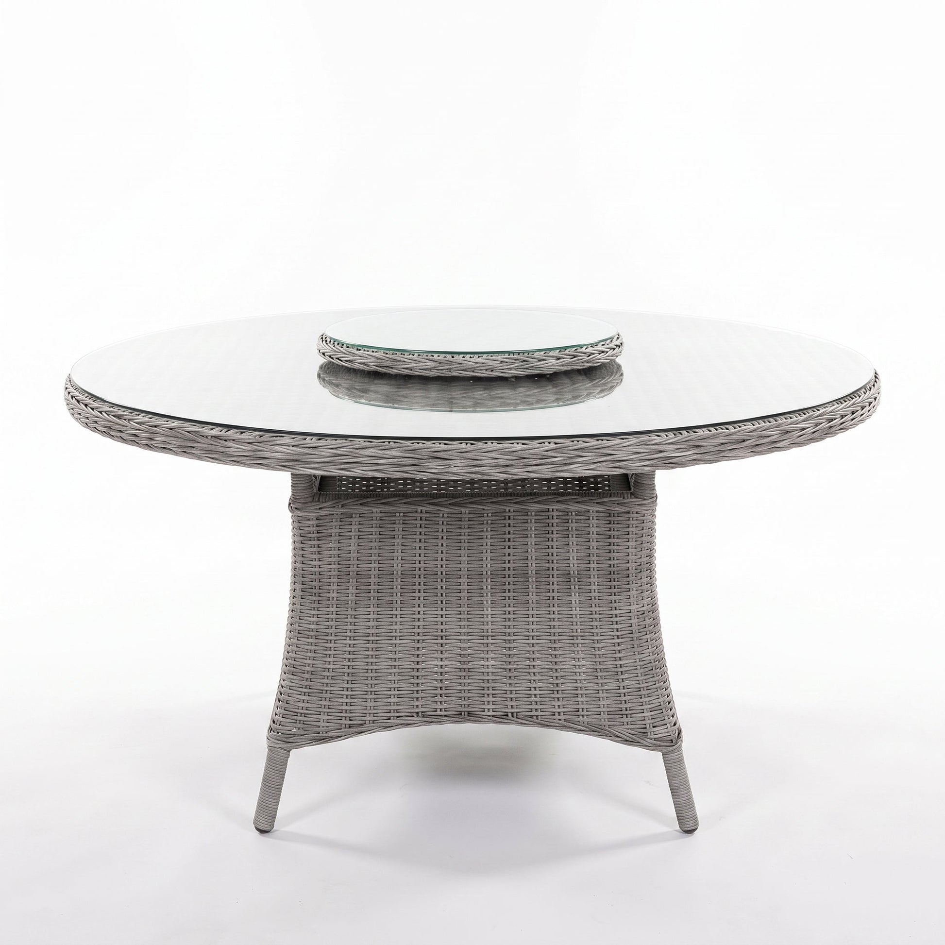 Rio Ronde Tuintafel 150 cm - Glas / Light Kobo Grey in einem stimmungsvollen Garten - Outnest Gartenmöbel
