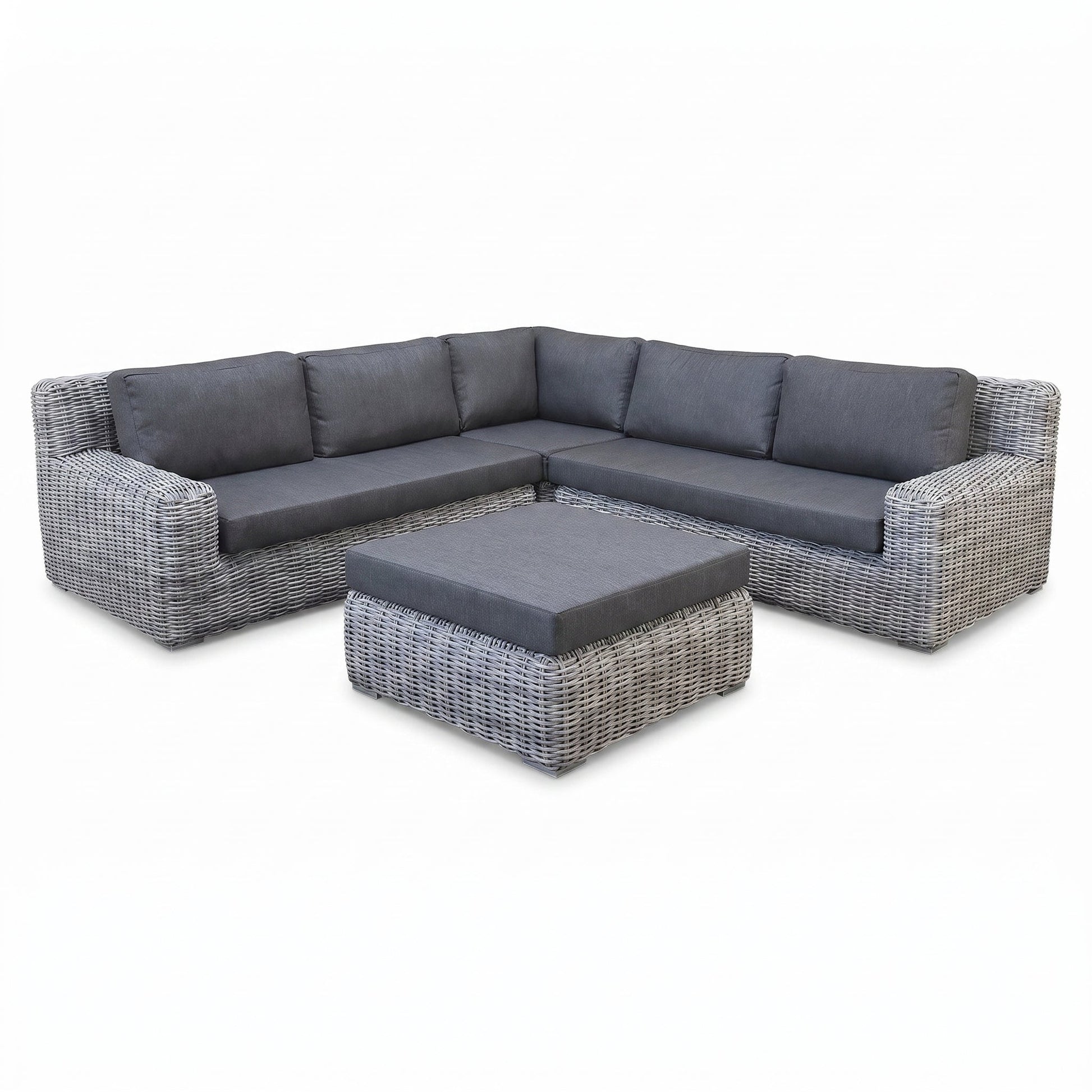 Vallemara Hoek Loungeset - Faded Grey in einem stimmungsvollen Garten - Outnest Gartenmöbel