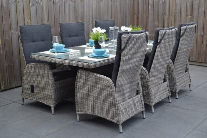 SALE – Gartenmöbel aus Polyrattan – stark reduziert