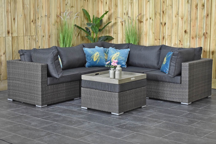 SALE – Gartenmöbel aus Polyrattan – stark reduziert